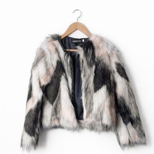 Kid’s Boutique Faux Fur Jacket. New without tags. Size 6/7
